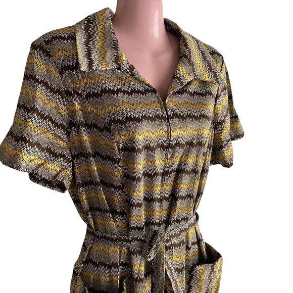 Vtg 1970s Dress Womens Size 22-1/2 Yellow Chevron Zigzag Zip Front Daggar Collar - Picture 3 of 7